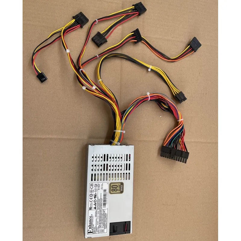 Server Power Supply - Yiheng ENP-7025B 小型1U電源 高品質で安定した性能 サーバーラックマウント用 通常使用向け